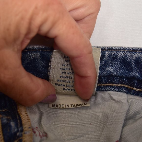 Miss Me Lace Pocket Light Wash Stretch Women's Size 28 Light heal drag - Picture 9 of 10